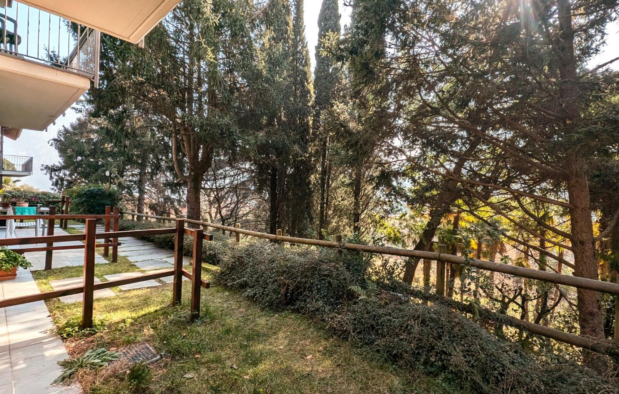 La Piccola Coccinella Apartment Bellagio Bagian luar foto